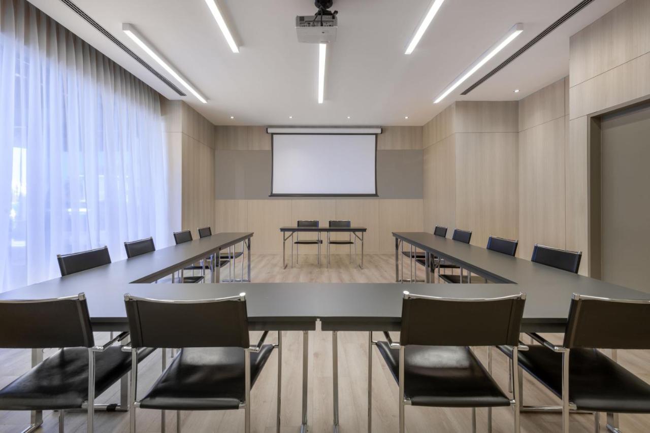 Ac Hotel Aravaca By Marriott Madrid Exterior foto
