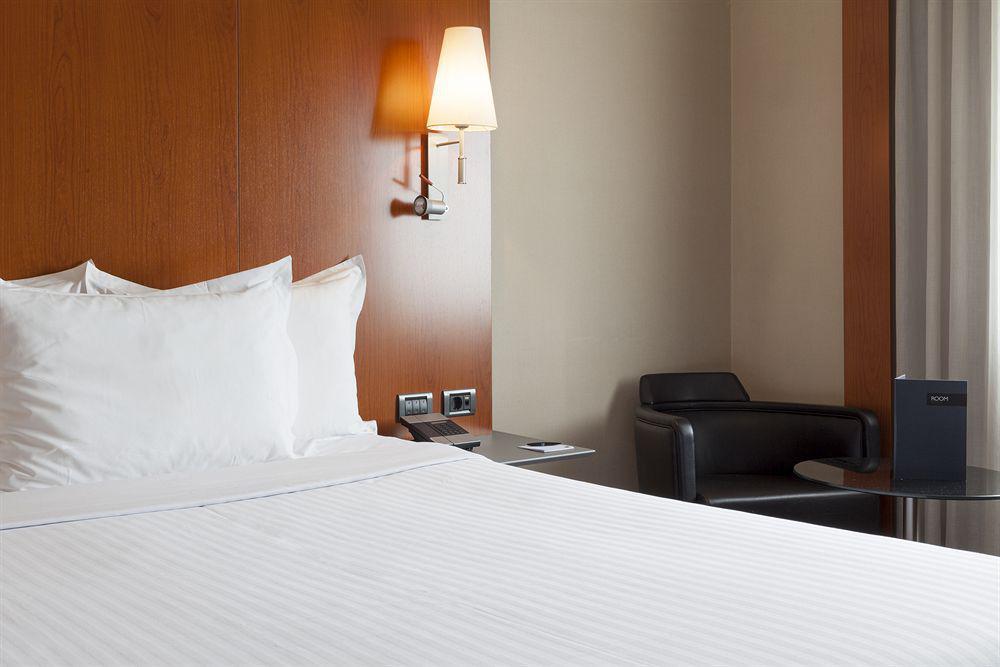 Ac Hotel Aravaca By Marriott Madrid Exterior foto